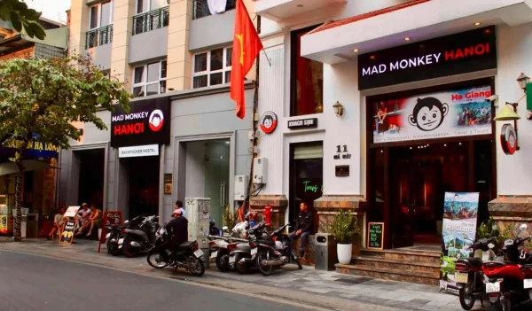 Đăng ký môi trường cho khách sạn số 11 Mã Mây